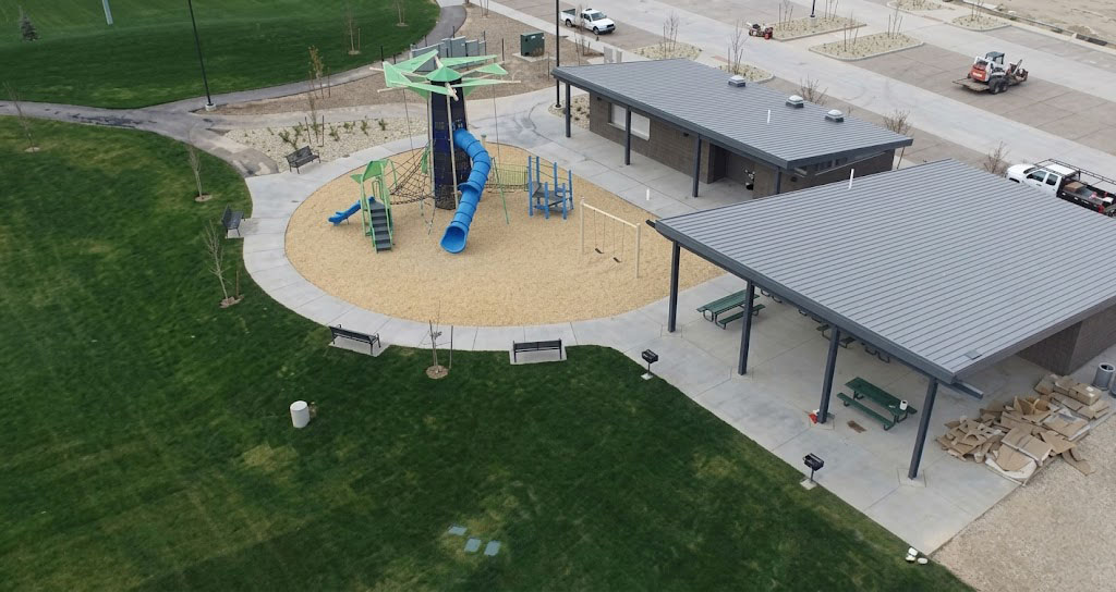 South Jordan, Highland & River Heights Park